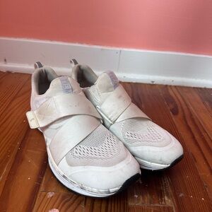TIEM SPIN shoes.